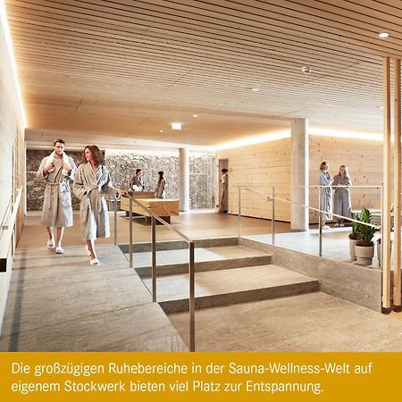 Hotel Die Waelderin-Wellness, Sport & Natur Mellau Buitenkant foto