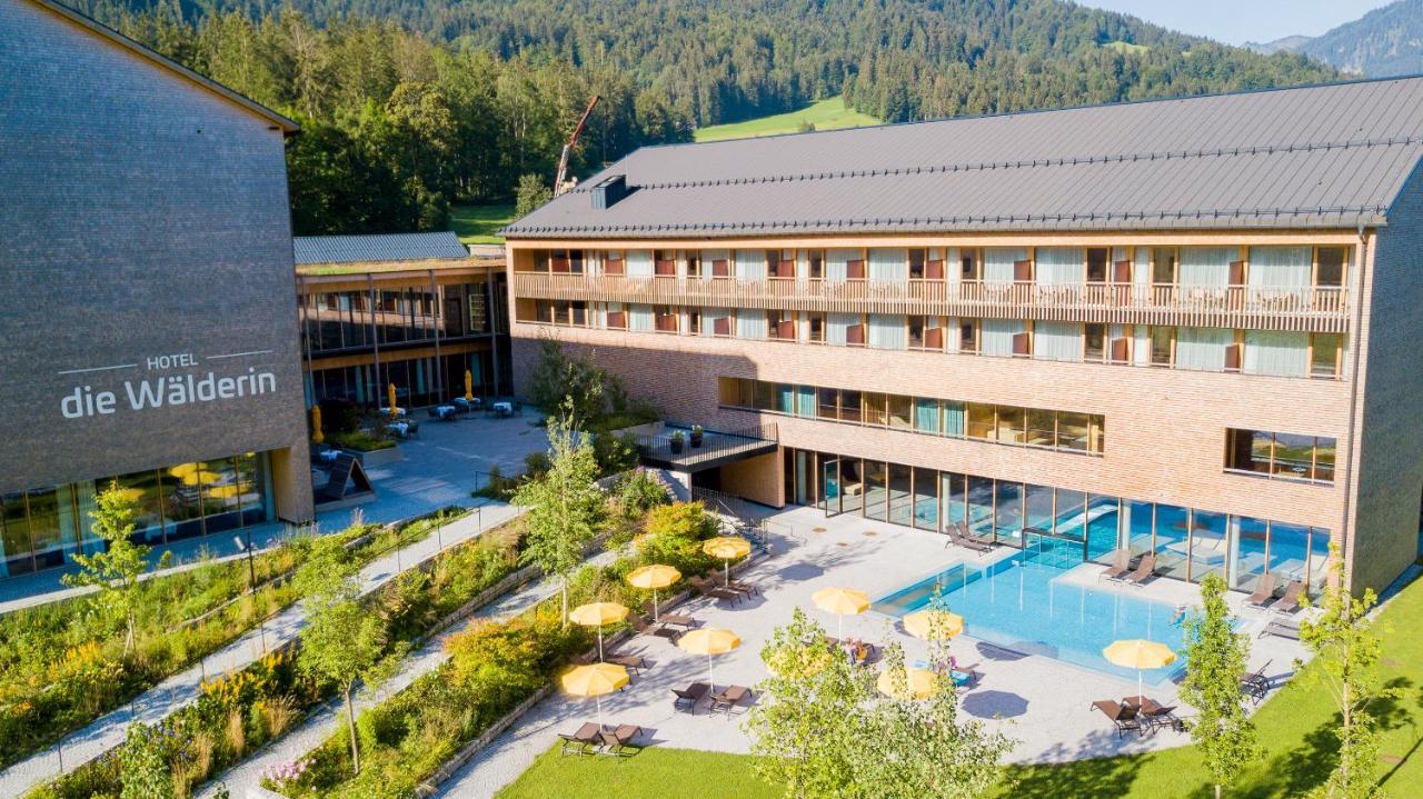 Hotel Die Waelderin-Wellness, Sport & Natur Mellau Buitenkant foto