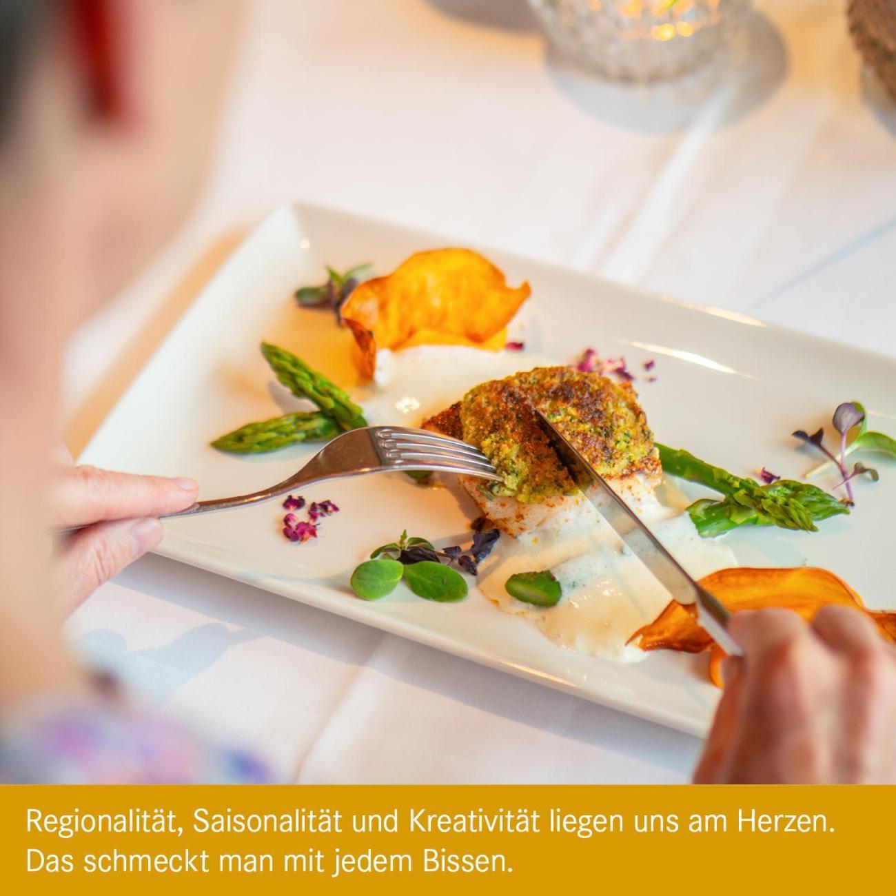 Hotel Die Waelderin-Wellness, Sport & Natur Mellau Buitenkant foto